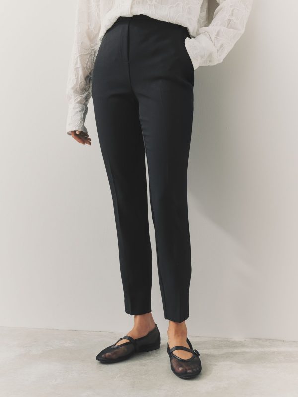 Black Tailored Skinny Trousers - 图片 2