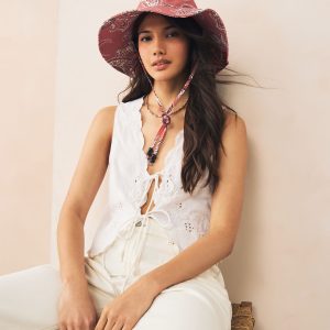 Red Paisley Print Wide Brim Bucket Hat