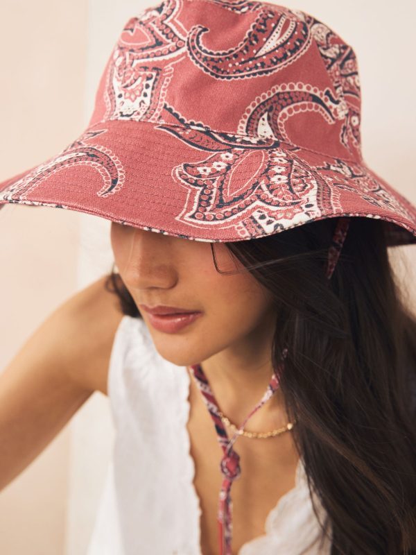 Red Paisley Print Wide Brim Bucket Hat - 图片 2