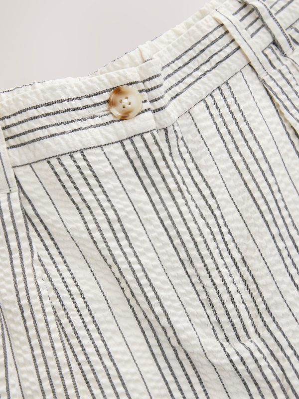 White/Black Straight Leg Textured Striped Trousers - 图片 8